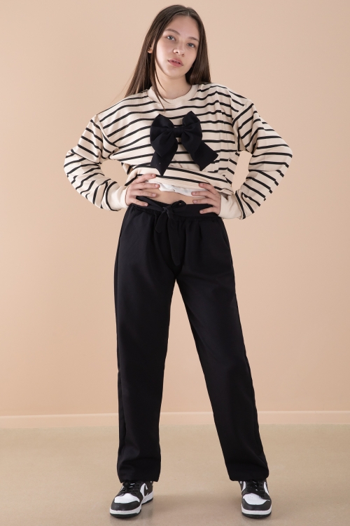 Krem Çizgili Sweatshirt Kuşaklı Pantolonlu Kız Çocuk Takım 20254