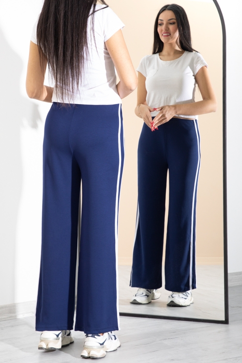 Lacivert Yanları Şeritli Geniş Paça Kadın Eşofman Altı 20367