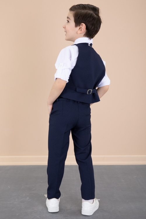 Lacivert Yelekli Papyonlu Gömlekli Kumaş Pantolonlu Erkek Çocuk Takım Elbise 20430