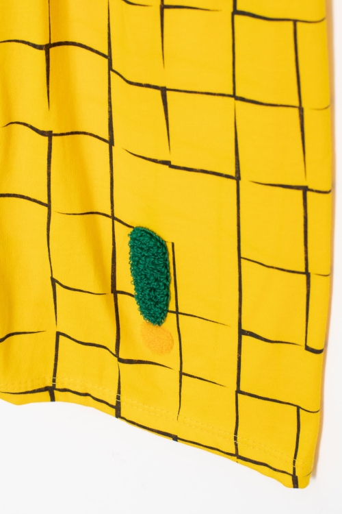 Sarı Yazı Nakışlı Kısa Kol Tişörtlü Erkek Çocuk Şortlu Takım 20587