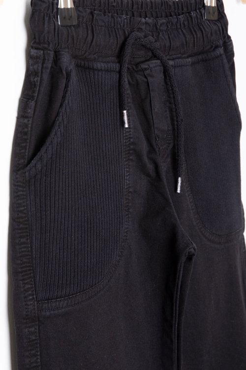 Siyah Cebi Dokuma Detaylı Beli Lastikli Erkek Çocuk Keten Pantolon 20413