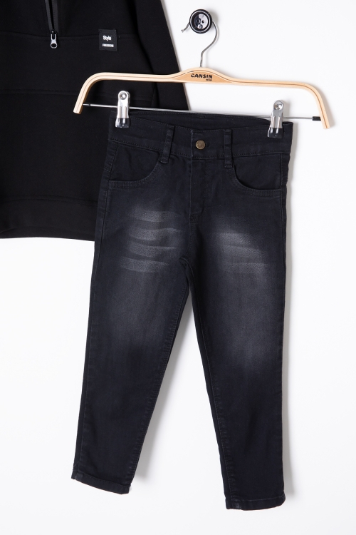 Siyah Fermuar Yakalı Sweatshirt ve Jean Pantolonlu Erkek Çocuk Takım 20107