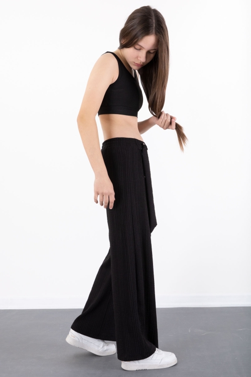 Siyah Kuşak Detaylı Geniş Paça Kız Çocuk Örme Desenli Pantolon 20488