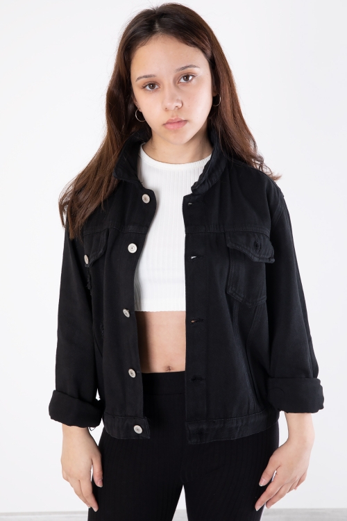 Siyah Ön Cepli Nakış Detaylı Kız Çocuk Jean Ceket 20358