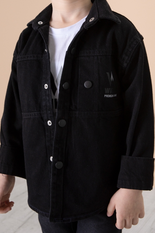 Siyah Yazı Baskılı Bisiklet Yaka Tişörtlü Erkek Çocuk Jean Gömlek 20077