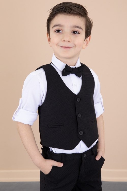 Siyah Yelekli Papyonlu Gömlekli Kumaş Pantolonlu Erkek Çocuk Takım Elbise 20429