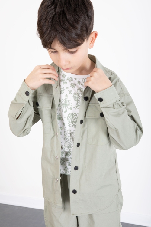 Yeşil Baskılı Tişörtlü Paraşüt Gömlek ve Pantolonlu Erkek Çocuk 3lü Takım 20515