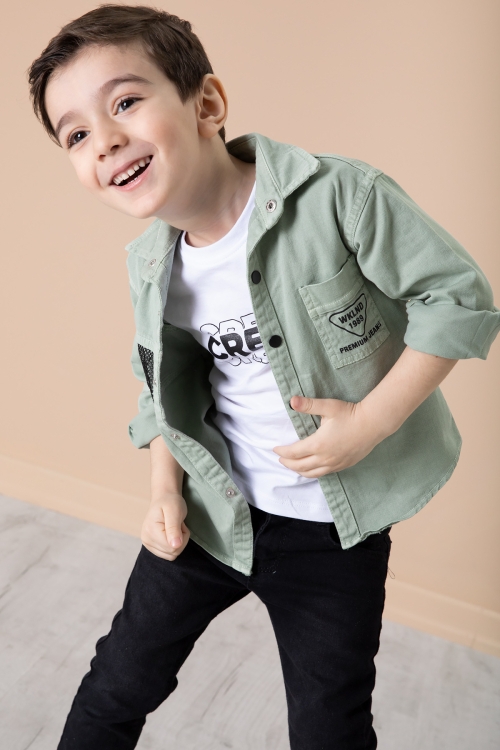 Erkek Çocuk Yeşil Crew Yazılı Tişörtlü ve File Detaylı Gömlekli 2li Takım 20085