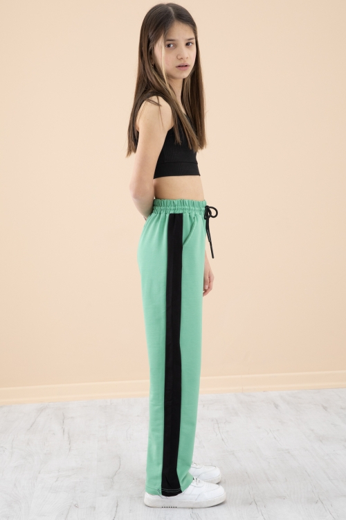 Yeşil Garnili Geniş Paça Kız Çocuk Beli Lastikli Eşofman Altı 20193