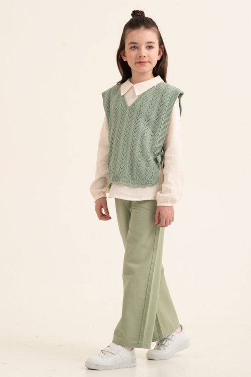 Yeşil Örgü Süveterli Müslin Gömlekli Kız Çocuk 3lü Alt Üst Takım 20536