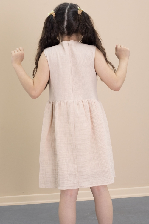 Bej Dantel İşlemeli Sıfır Kol Kız Çocuk Müslin Kumaş Elbise 21027