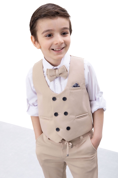 Bej Düğmeli Yelekli Papyonlu Gömlekli Erkek Çocuk 4lü Takım Elbise 20545