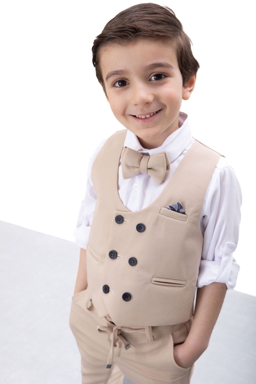 Bej Düğmeli Yelekli Papyonlu Gömlekli Erkek Çocuk 4lü Takım Elbise 20545