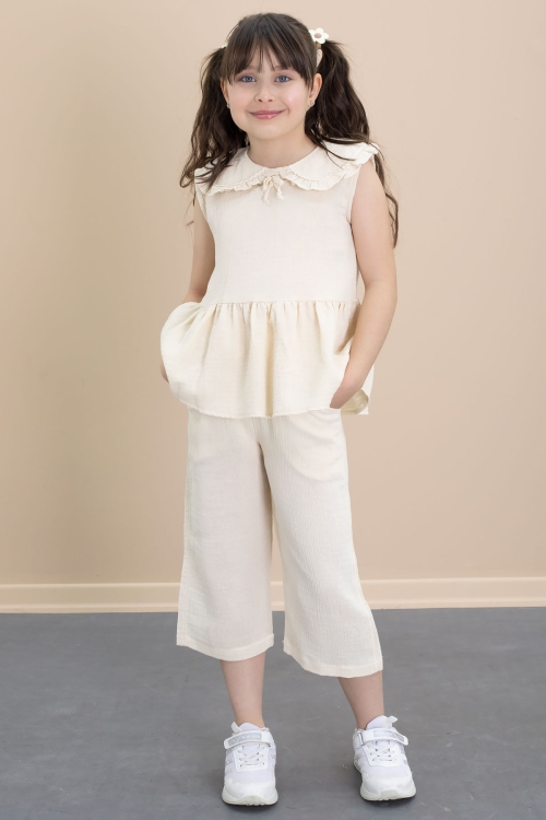 Bej Sıfır Kol Bebe Yaka Bluzlu Pantolonlu Kız Çocuk 2li Takım 21029