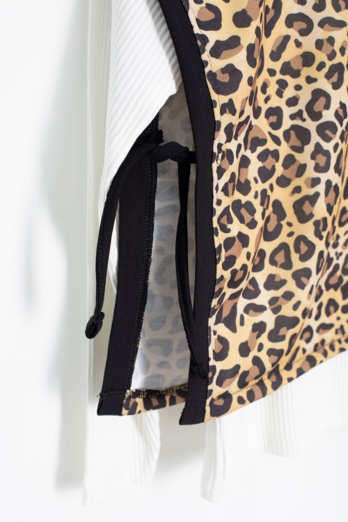 Beyaz Leopar Desenli Süveterli Badili Kız Çocuk Pantolonlu 3lü Takım 20690