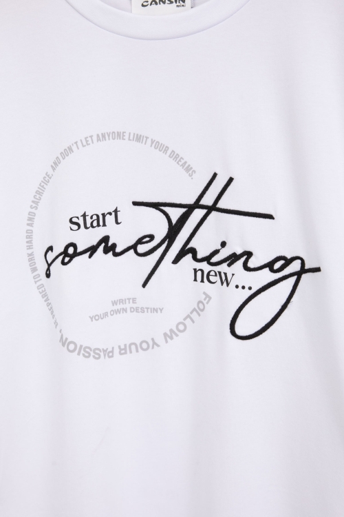 Ekru Yazı Nakışlı Sırtı Baskılı Erkek Çocuk Bisiklet Yaka Tişört 20899