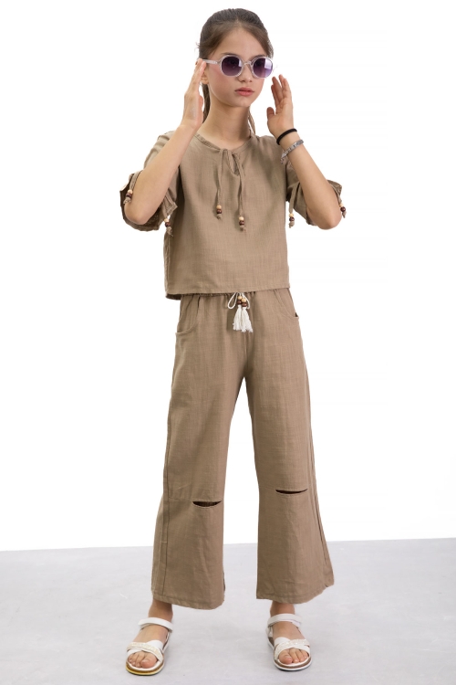 Kahve Boyundan Bağlamalı Tişörtlü Kız Çocuk Pantolonlu 2li Takım 21188