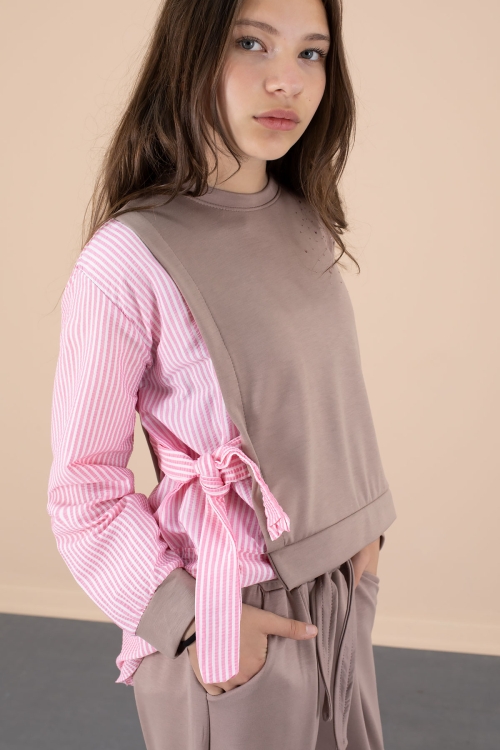 Kahve Çizgi Desenli Taş Detaylı Bluzlu Kız Çocuk Kuşaklı Pantolonlu 2li Takım 20660