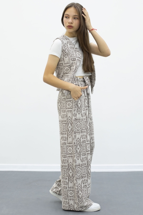 Kahve Desenli Düğmeli Yelekli Geniş Paça Kuşaklı Pantolonlu Kız Çocuk 2li Takım 21012