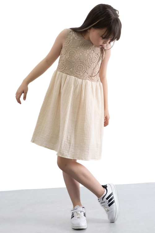 Kahverengi Dantel İşlemeli Müslin Kız Çocuk Elbise 20780