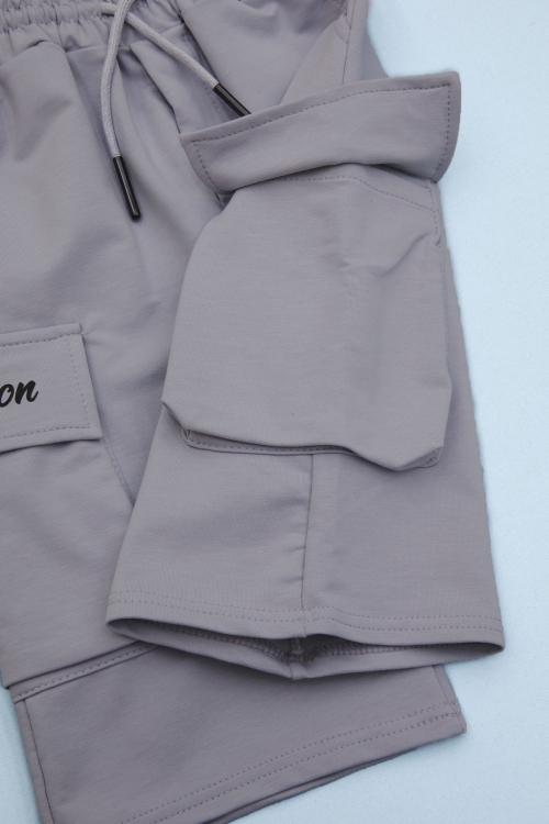 Koyu Gri Cebi Yazı Baskılı Beli Lastikli Erkek Çocuk Şort 21172