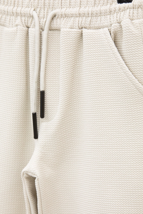 Krem  Beli Lastikli Ponpon Kumaş Basic Erkek Çocuk Şort 21170