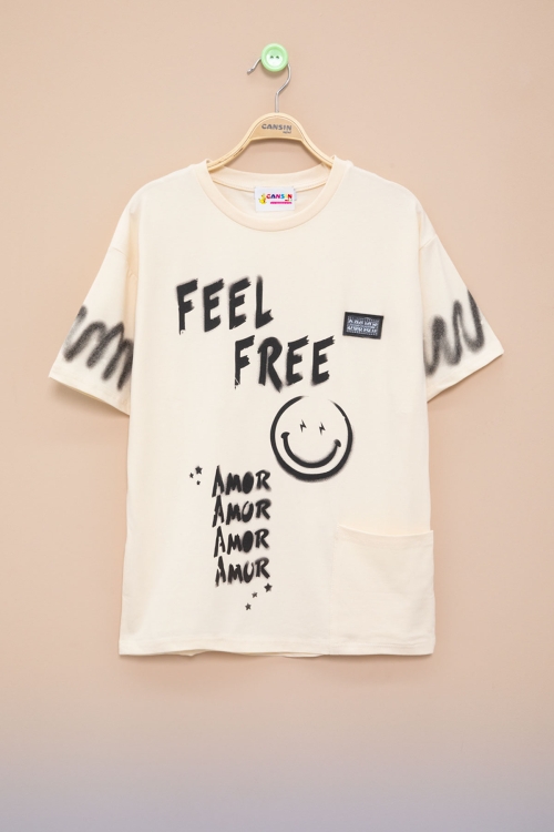 Krem Cep Detaylı Yazı Baskılı Erkek Çocuk Bisiklet Yaka Tişört 20907