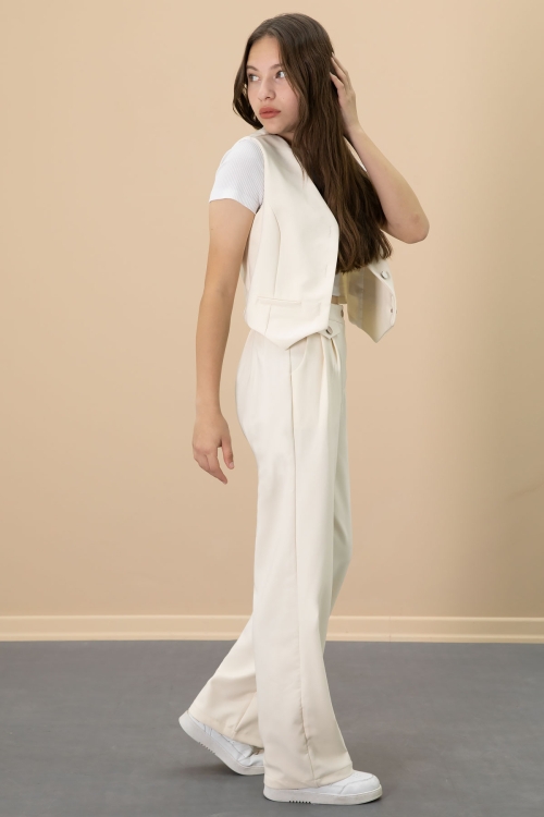 Krem V Yaka Düğmeli Yelekli Geniş Paça Pantolonlu Kız Çocuk 2li Takım 20722