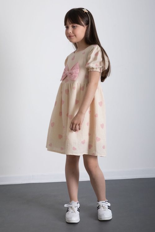 Pembe Kalp Desenli Fiyonklu Kısa Kol Kız Çocuk Müslin Elbise 20775