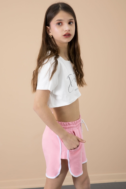 Pembe Yanları Yırtmaçlı Çiçek Baskılı Beli Lastikli Kız Çocuk Şort 20736