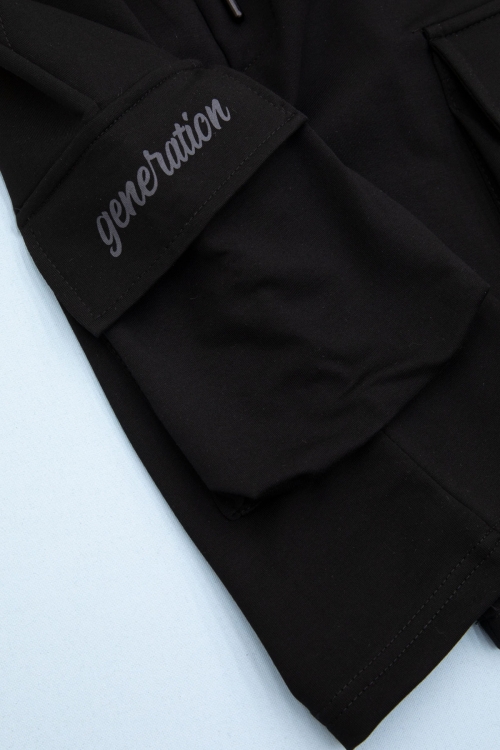 Siyah Cebi Yazı Baskılı Beli Lastikli Erkek Çocuk Şort 21160