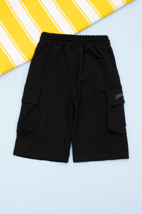 Siyah Cebi Yazı Baskılı Beli Lastikli Erkek Çocuk Şort 21160