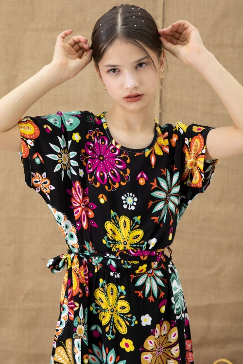 Siyah Çiçek Desenli Kısa Kol Kız Çocuk Kuşaklı Elbise 20768