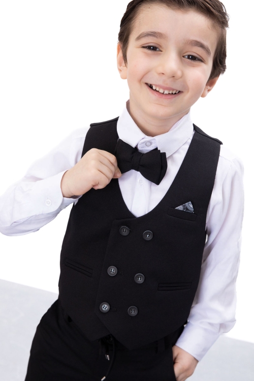 Siyah Düğmeli Yelekli Papyonlu Gömlekli Erkek Çocuk 4lü Takım Elbise 20542