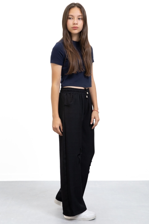 Siyah Yıldız Nakışlı Geniş Paça Rahat Kumaş Kız Çocuk Pantolon 21146