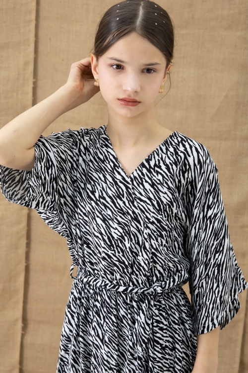 Siyah Zebra Desenli Kuşaklı Kız Çocuk Kısa Kol Elbise 20769