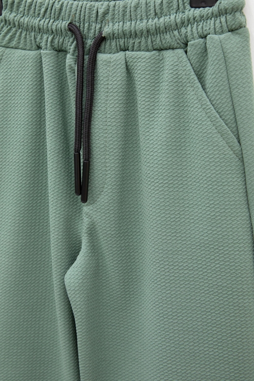 Yeşil Beli Lastikli Ponpon Kumaş Basic Erkek Çocuk Şort 21167