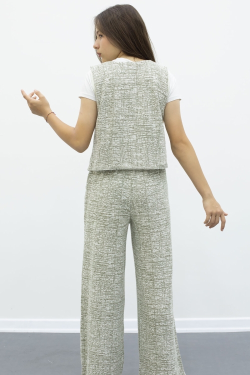 Yeşil Düğmeli Yelekli Geniş Paça Kuşaklı Pantolonlu Kız Çocuk 2li Takım 21010