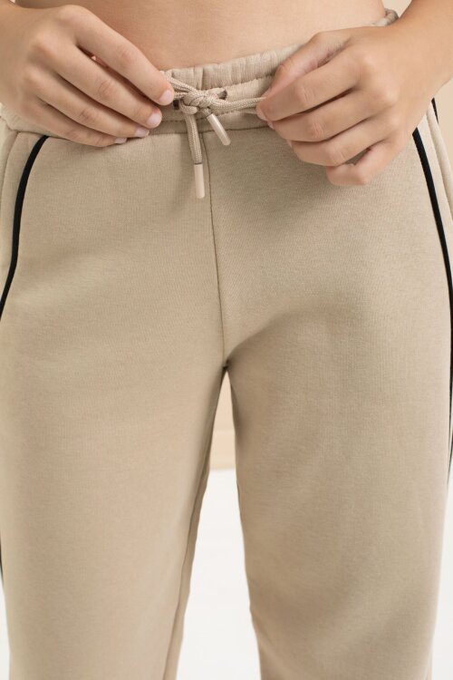 Bej Yanları Şeritli Geniş Paça Kız Çocuk Şardonlu Eşofman Altı 21468