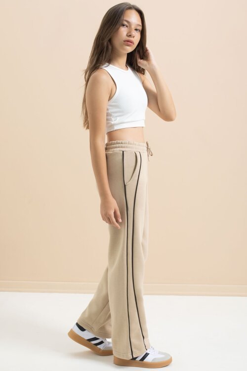 Bej Yanları Şeritli Geniş Paça Kız Çocuk Şardonlu Eşofman Altı 21468