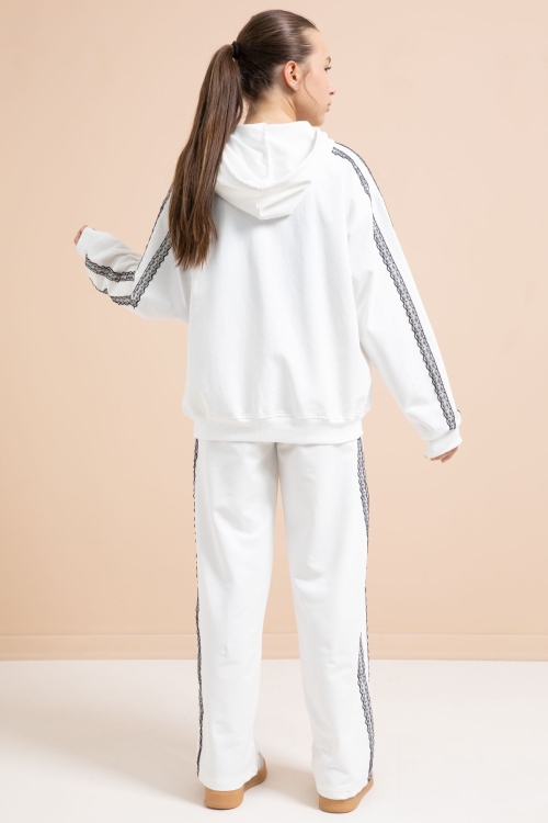 Beyaz Dantel Şeritli Hırkalı Kız Çocuk 2li Eşofman Takımı 21246