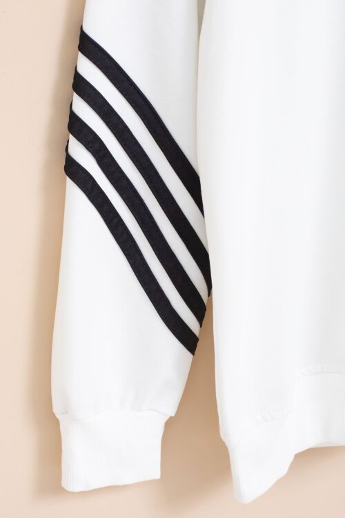 Beyaz Erkek Çocuk Keep Going Yazılı Şeritli Erkek Çocuk Kapüşonlu Eşofman Takımı 23417