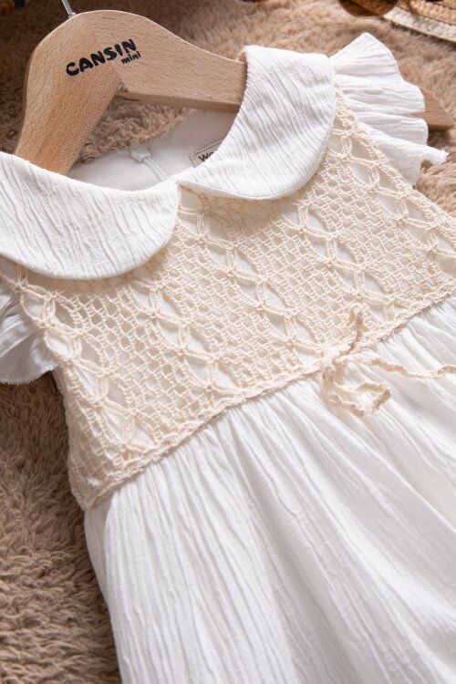 Beyaz Kolları Fırfırlı Dantel İşlemeli Kız Bebek Elbise  22655