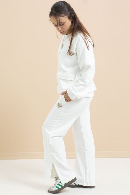 Beyaz Logo Detaylı Düğmeli Hırkalı kız Çocuk Yırtmaçlı 3lü Atl-Üst Takım 21375