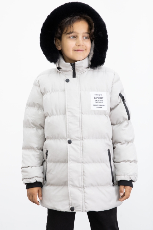 Erkek Çocuk Bej Yazılı Arma Detaylı İçi Kürklü Kapüşonlu Şişme Mont 21343