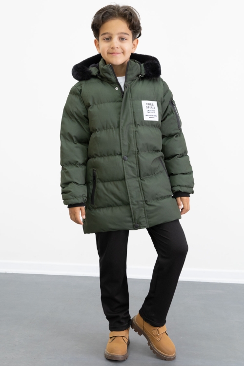 Erkek Çocuk Haki Yazılı Arma Detaylı İçi Kürklü Kapüşonlu Şişme Mont 21344