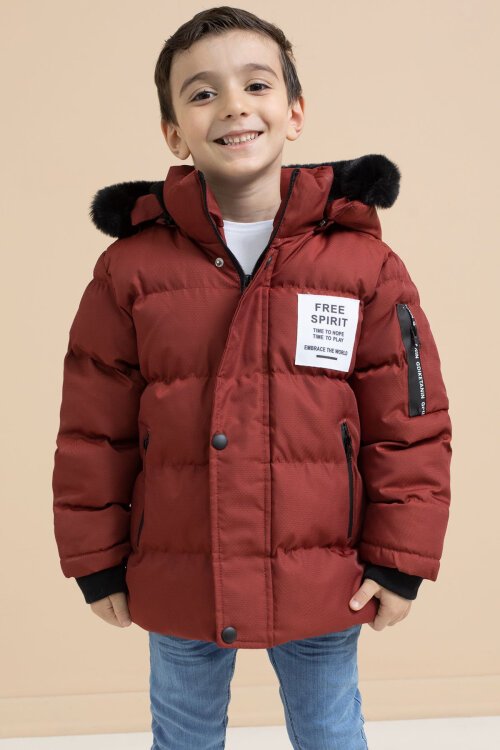 Erkek Çocuk Kiremit Yazılı Arma Detaylı İçi Kürklü Kapüşonlu Şişme Mont 21347