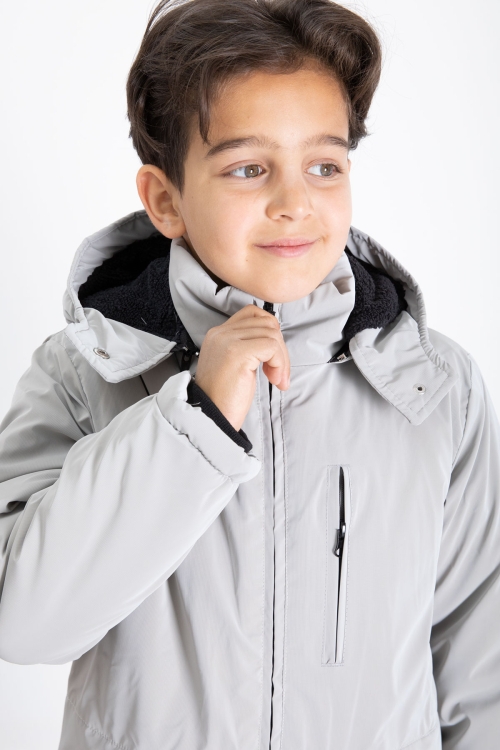 Gri Fermuarlı Göğüs Cepli İçi Kürklü Erkek Çocuk Kapüşonlu Mont 21355