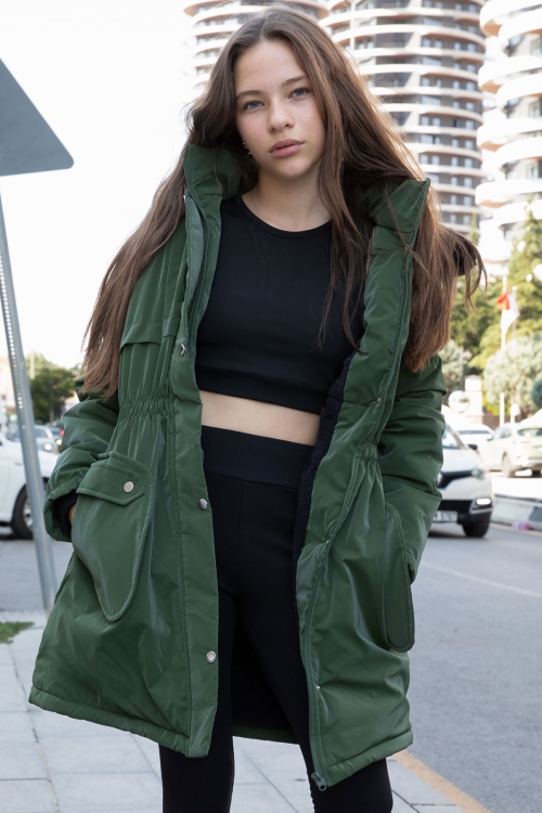 Haki Cep Detaylı İçi Kürklü Çıkarılabilir Kapüşonlu Kız Çocuk Şişme Mont 21338