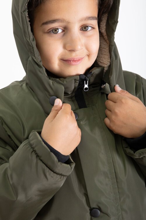 Haki İçi Kürklü Çıkarılabilir Kapüşonlu Basic Erkek Çocuk Şişme Mont 21438